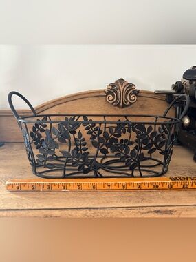 Oblong Metal Basket Handled Decorative Leaf Motif Tissue Towels Bath Kitchen